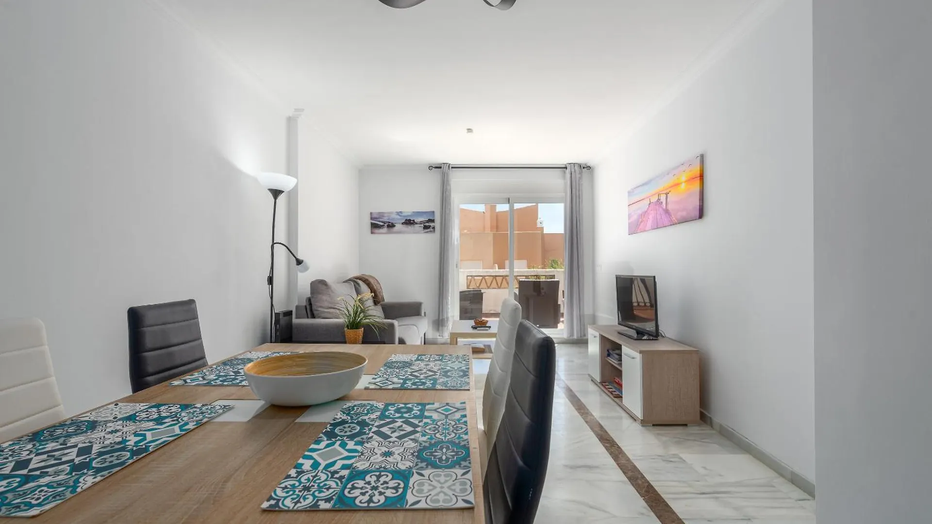 Homestay Estrella De Bahia Casares Apartment