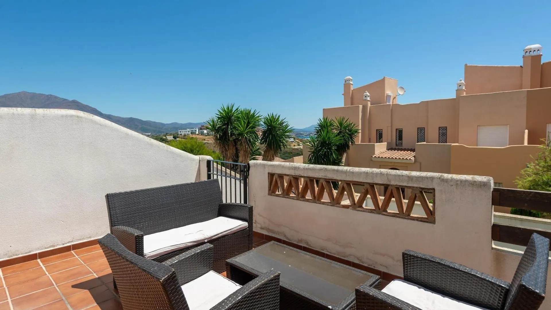 Estrella De Bahia Casares Apartment Homestay