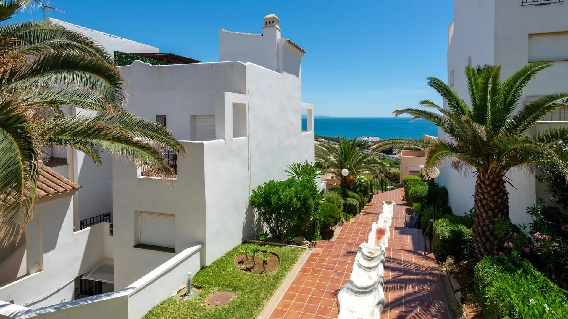 Homestay Estrella De Bahia Casares Apartment