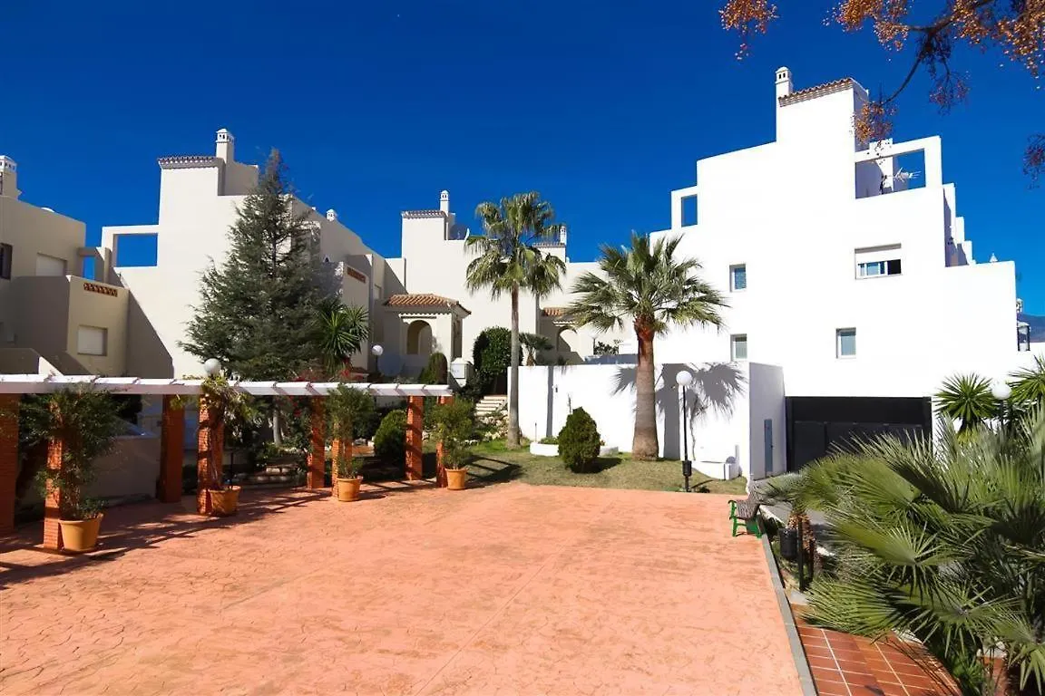 Estrella De Bahia Casares Apartment Homestay